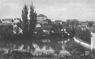 Horní rybník a škola, rok 1944 [nové okno]